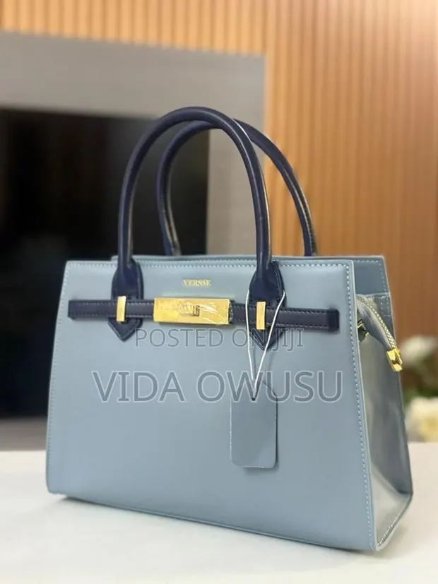 Classy Ladies Bag · Photo 1