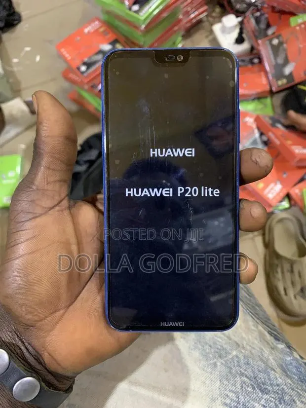 New Huawei P20 Lite 128 GB Blue · Photo 1