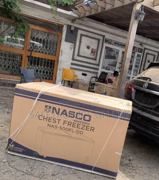 Choose Unique Nasco NAS-500FL-DD 425-Liter Double-Door Chest Freezer · Photo 1