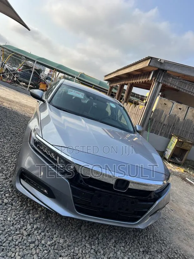 Honda Accord 2019 Gray · Photo 1
