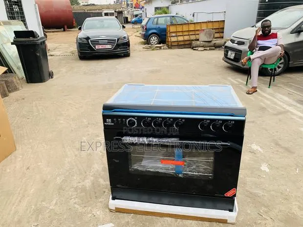 Nasco 90×60 5 Burner Gas Cooker W/ Grill | Black [NASGC-LME90B] · Photo 1