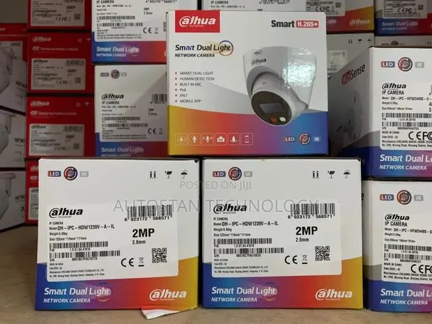 2mp Indoor and Outdoor 8channel Analog CCTV Camera · Photo 1