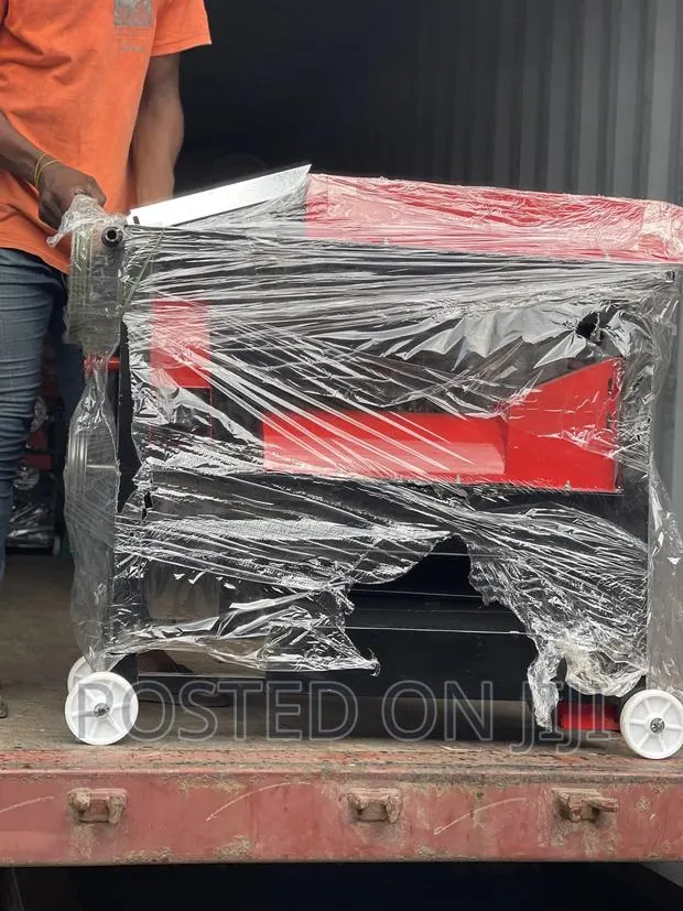 Multifunctional Maize Thresher · Photo 1