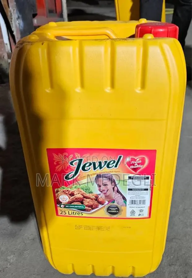 25000 Gallons of Vegetable Oil Available in Tema · Photo 1