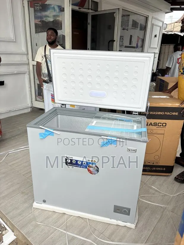 Effortless Chilling Pearl 200Liters Chest Freezer(Gray) · Photo 1