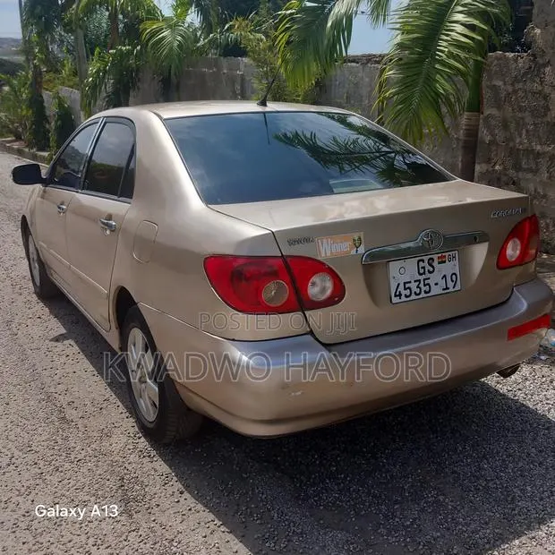 Toyota Corolla 1.8 LE 2008 Gold · Photo 1