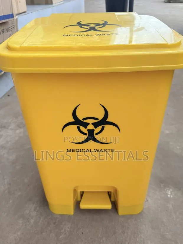 Biohazard Dustbins 30ltr · Photo 1