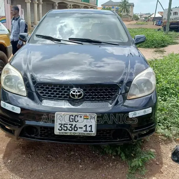 Toyota Matrix 2011 Black · Photo 1