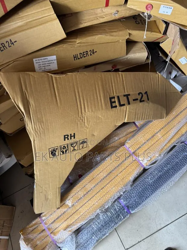 Hyundai Elantra Fender 2021 2022 2023 2024 · Photo 1