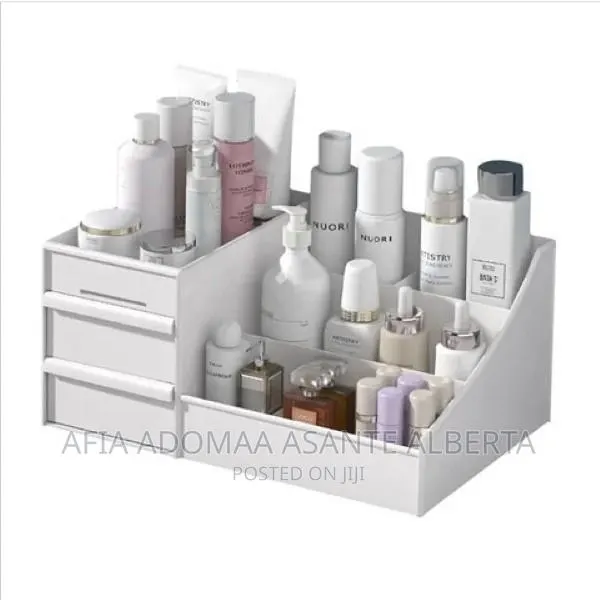 Fashion Makeup/Cosmetic Organiser Box With Drawers · Photo 1