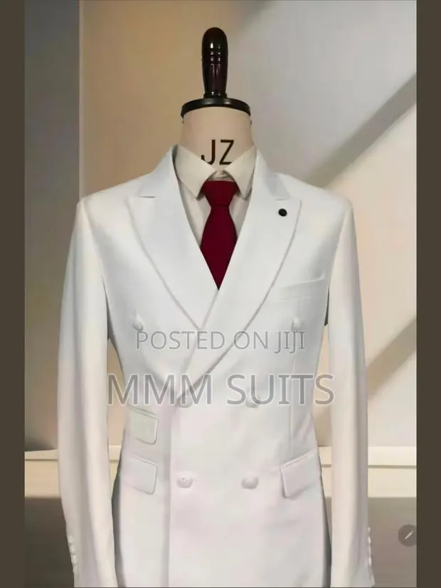 Authentic and Quality 2-Piece White Double-Breasted Men's Suit · Photo 1