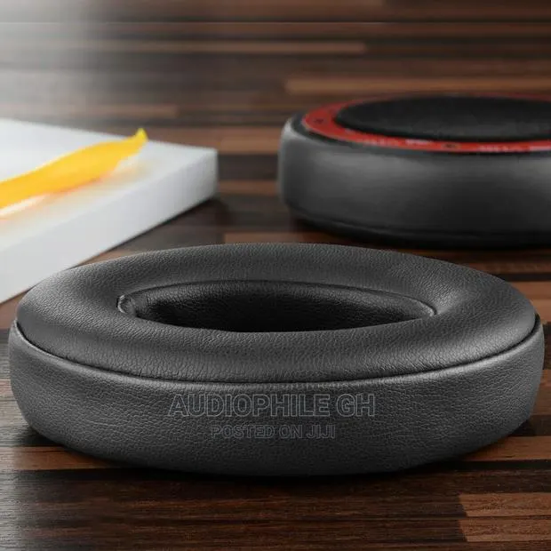 Beats Studio 3 Replacement Earpads · Photo 2