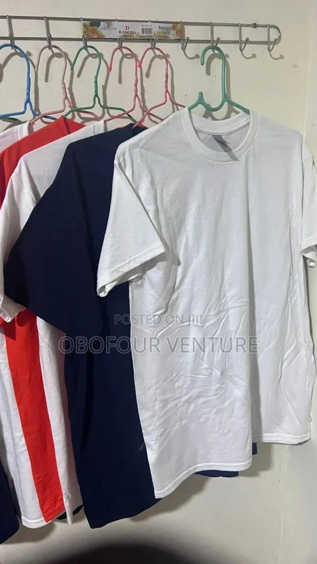 Cotton Plain Round Neck From USA · Photo 1