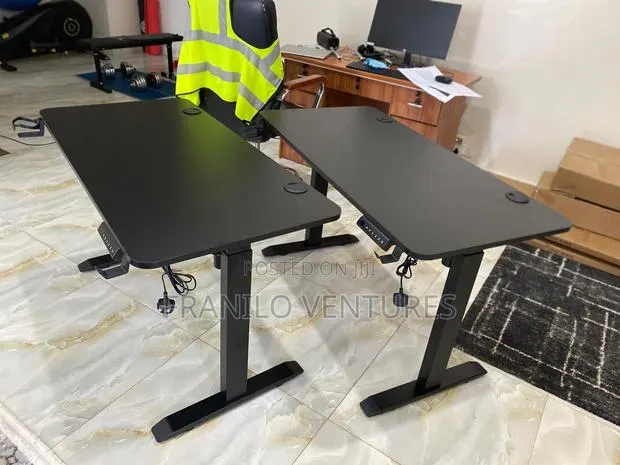 Electric Height Adjustable Desk (1.2m)