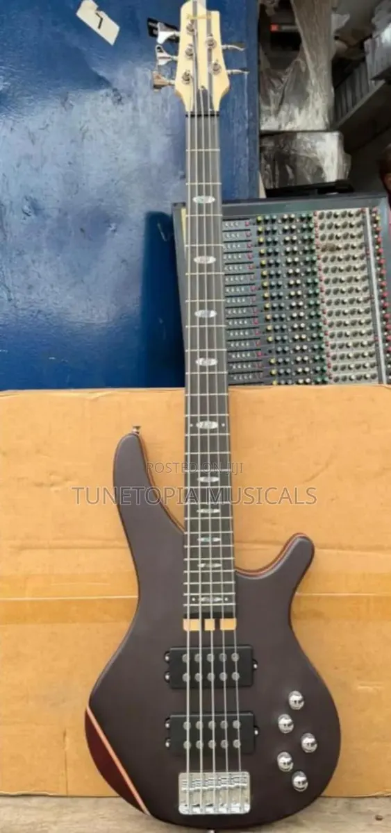 Ibanez Active 5-String Electric Bass Guitar, · Photo 1