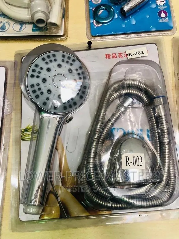 Hand Held Shower Set, Chain and Handle, Telephone Shower · Photo 1