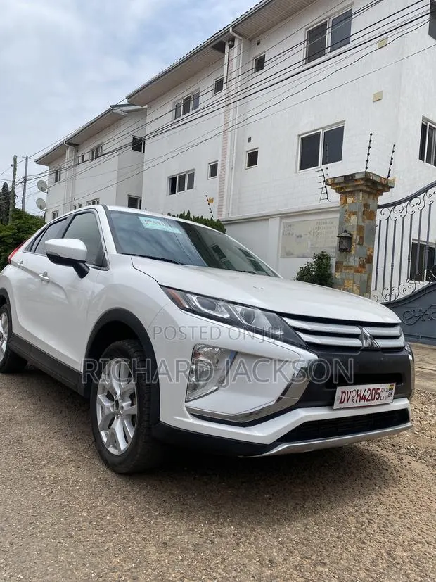 Mitsubishi Eclipse Cross 1.5 AWD 2018 White · Photo 1