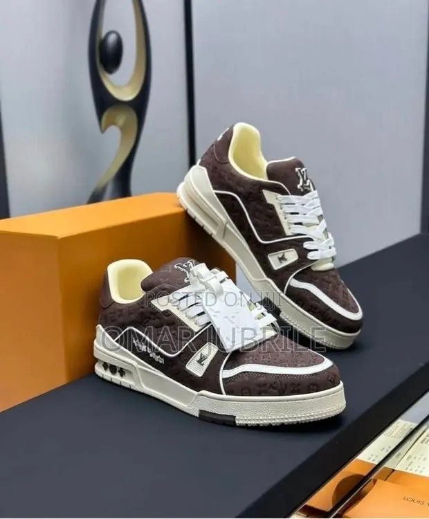 Original Sneakers for Sale · Photo 1