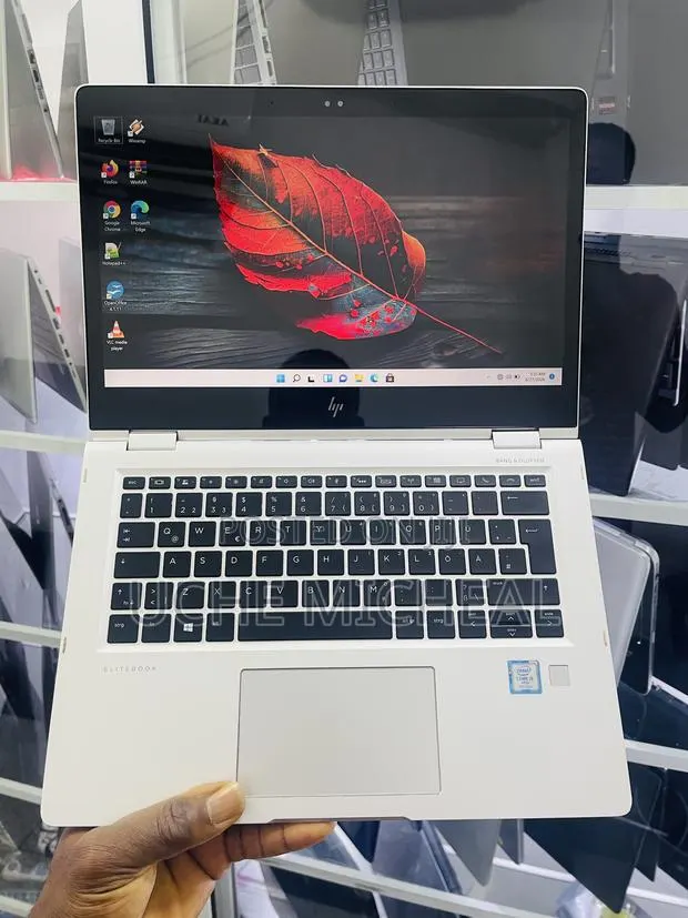 Laptop HP EliteBook X360 1030 G2 16GB Intel Core i5 SSD 512GB · Photo 1