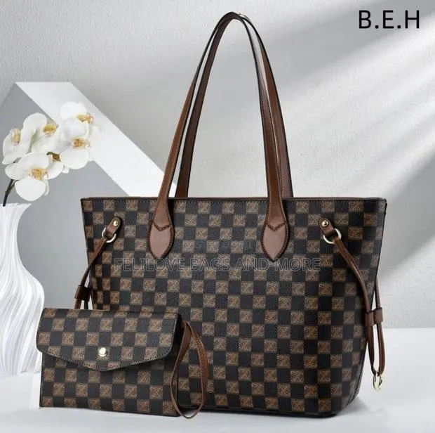 Ladies Tote Bags · Photo 1