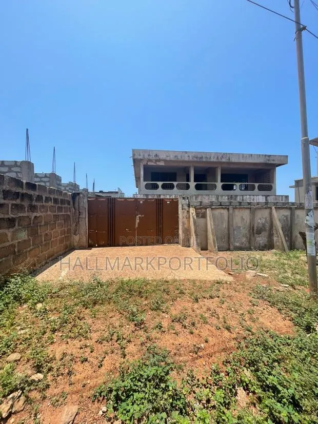 Prime Freehold Land for Sale at Labone · Photo 1
