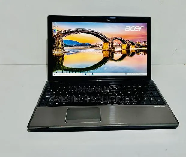 Laptop Acer Aspire 5745PG 8GB Intel Core i5 HDD 750GB · Photo 1