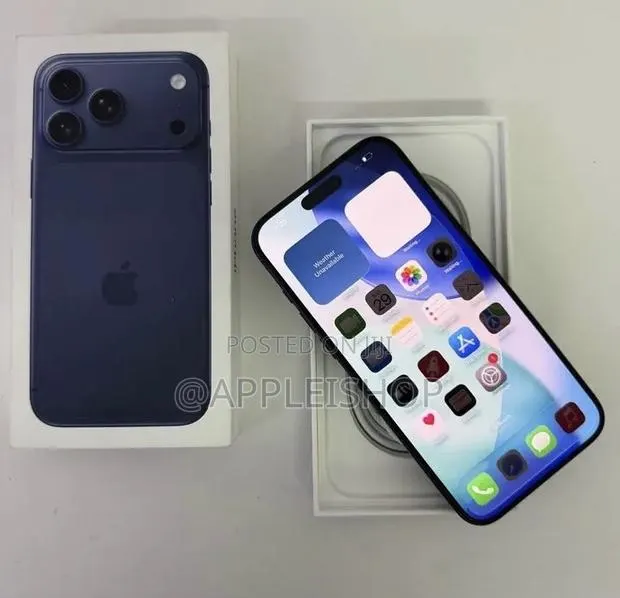 Apple iPhone 17 Pro Max 512 GB Blue · Photo 1