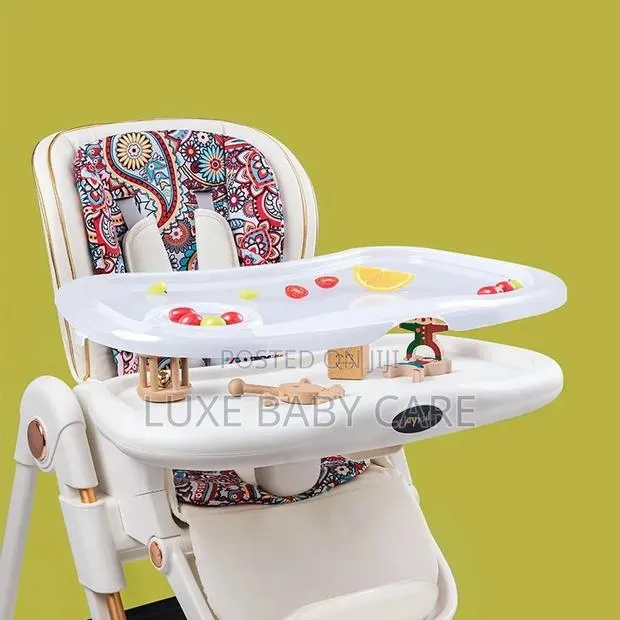 High Chair With Adjustable Height · Photo 4