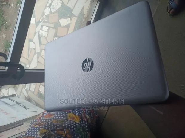 Laptop HP 15 8GB Intel Core I7 SSD 256GB · Photo 1