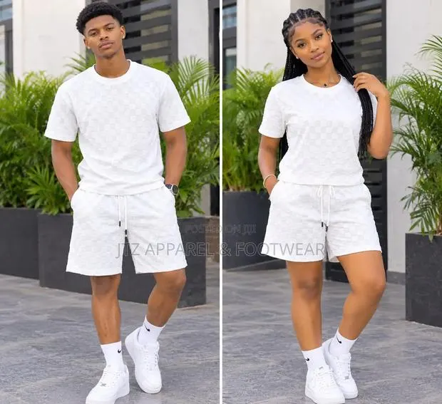Unisex Wear · Photo 1