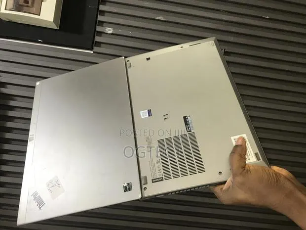 Laptop Lenovo ThinkPad T490s 16GB Intel Core i5 SSD 256GB · Photo 1