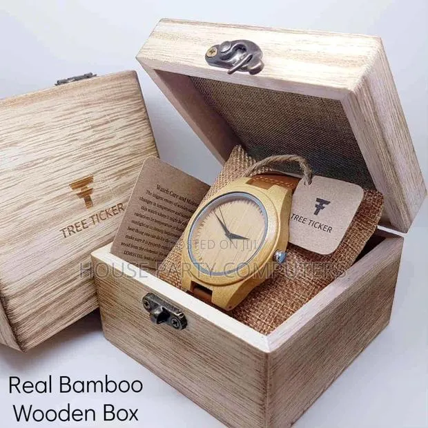 Bamboo Wooden Watch · Photo 1