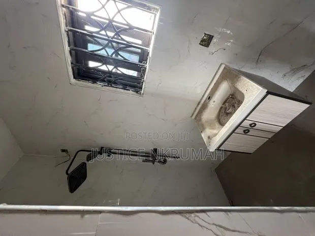 3bdrm Apartment in Mr Justice Estate, Old Barrier for rent · Photo 1