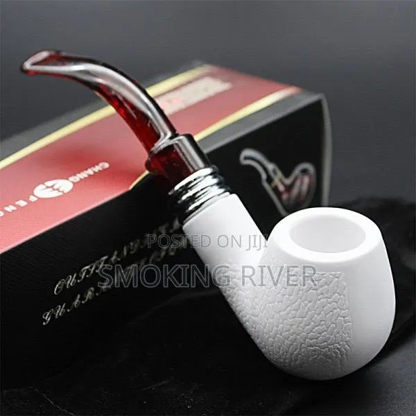 Tobacco Pipe · Photo 1