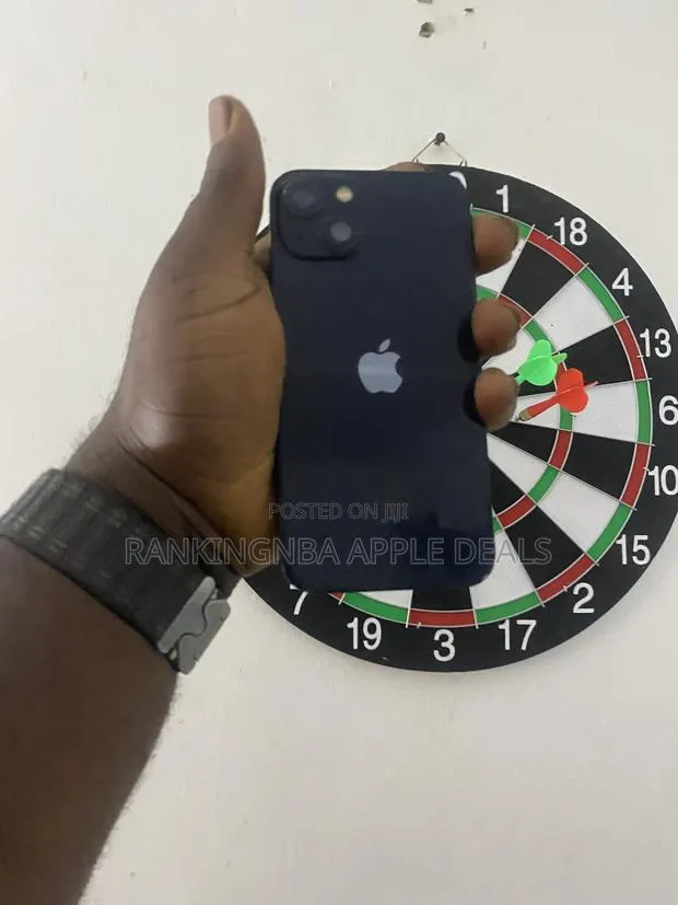 Apple iPhone 13 128 GB Blue · Photo 1