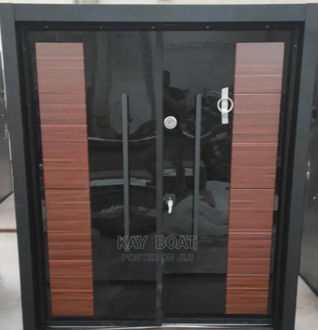 Double Elegant Door Available · Photo 1