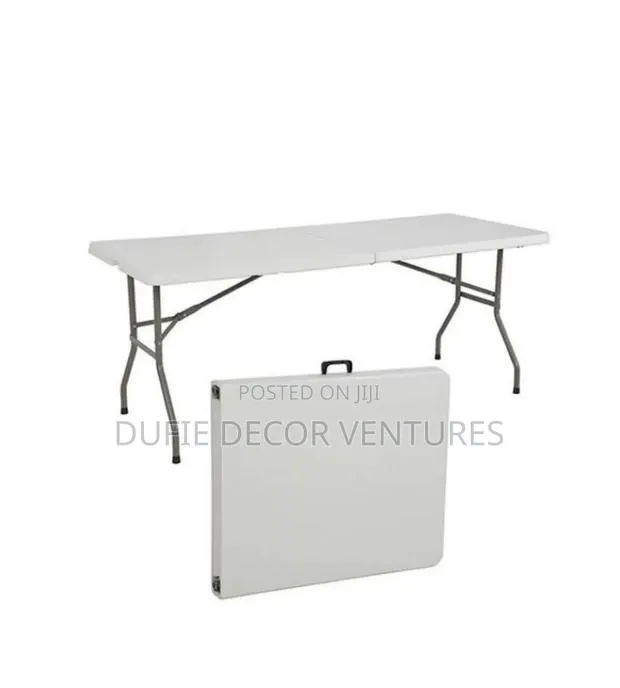 10 Seater Foldable Table · Photo 1