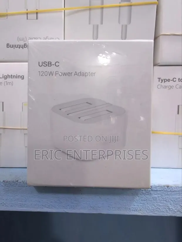 120w Usb-C Power Adapter · Photo 1