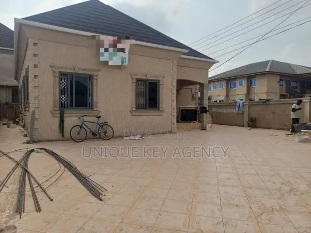3bdrm House in Unique Key Agency, Tantra Hills for sale · Photo 1