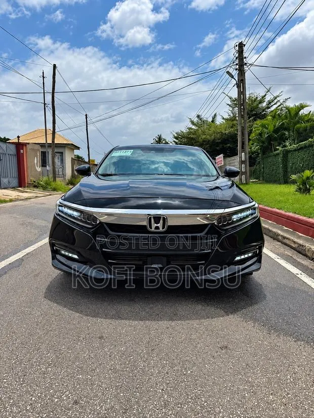 Honda Accord Touring 2018 Black · Photo 1