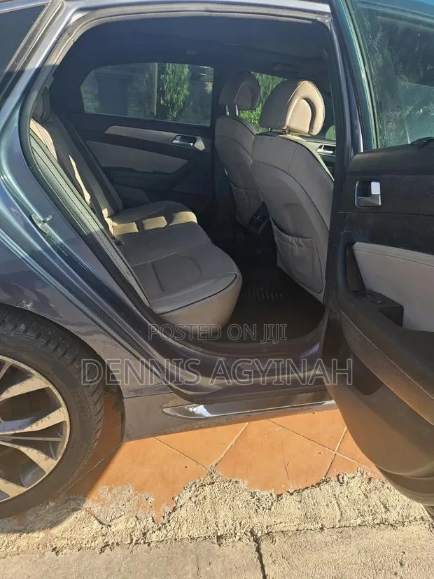 Hyundai Sonata Limited Sedan FWD (2.4L 4cyl 6A) 2017 · Photo 3