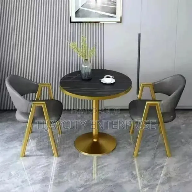 2 Seater Dinner Table · Photo 1