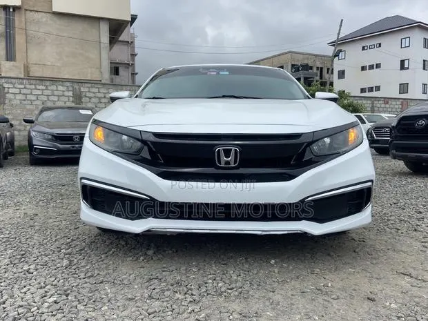 Honda Civic LX Sedan 2019 White · Photo 1