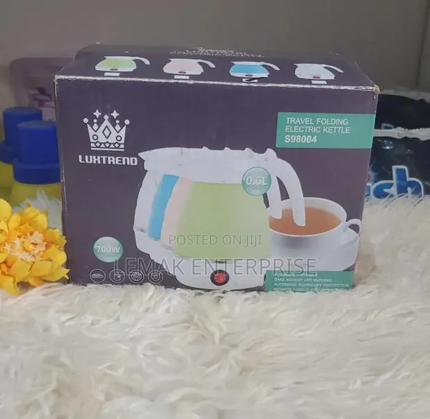 Luxntrend Travel Folding Electric Kettle . · Photo 1