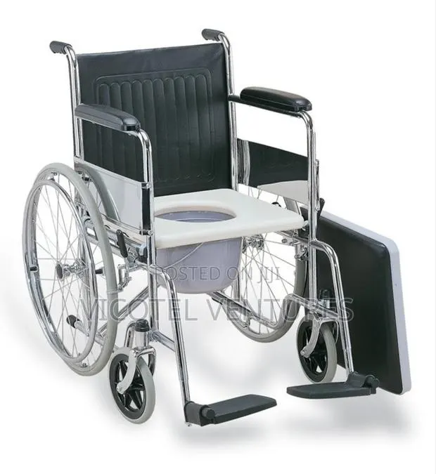 Commode Wheelchair Short Back · Photo 1