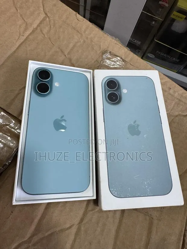 Apple iPhone 16 128 GB Green · Photo 1
