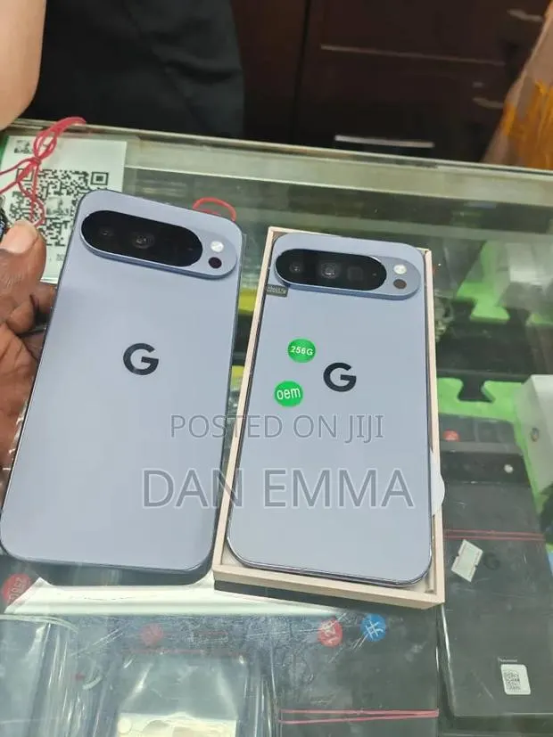 New Google Pixel 10 Pro XL 256 GB Blue · Photo 1