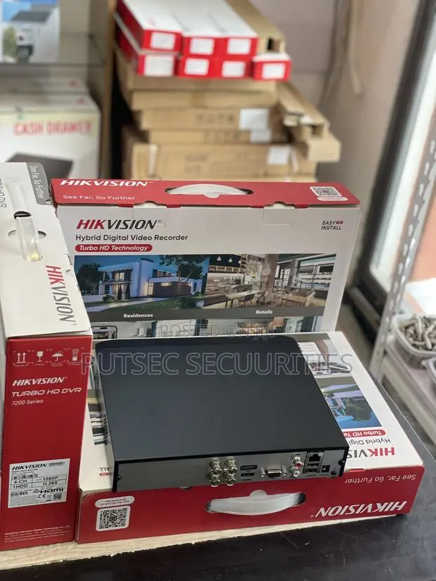 4 Channel Hikvision DVR 2mp · Photo 1