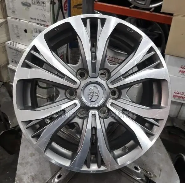 Toyota Hilux / Fortuner / Nissan Navara Rim 17 · Photo 1