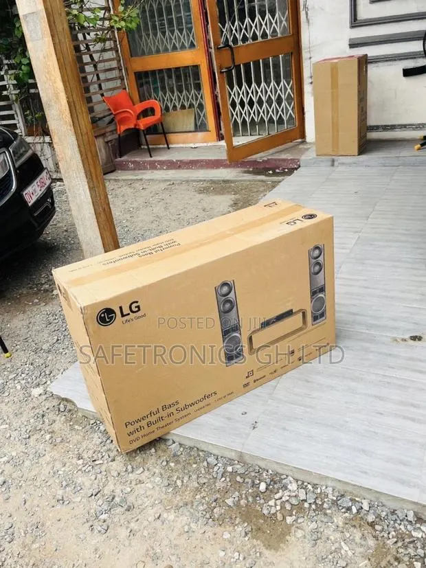 Accurate 1250 Watts Bluetooth Lg LHD 687bg 5.1ch Soundbar · Photo 1